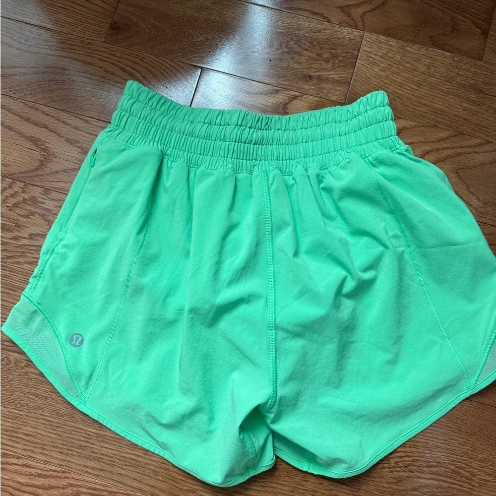 Lululemon Athletica hotty hot shorts